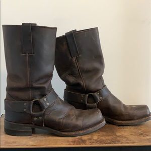 Men’s 11 1/2 Frye Harness Boots